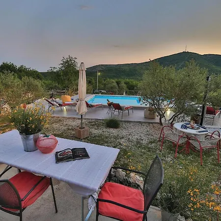 Three-bedroom In Labin