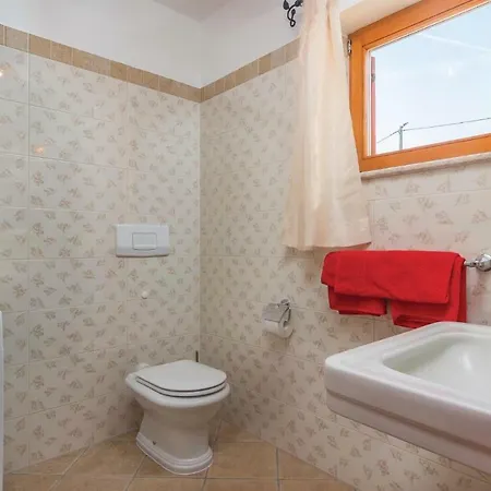Three-bedroom In Labin Prázdninový dům