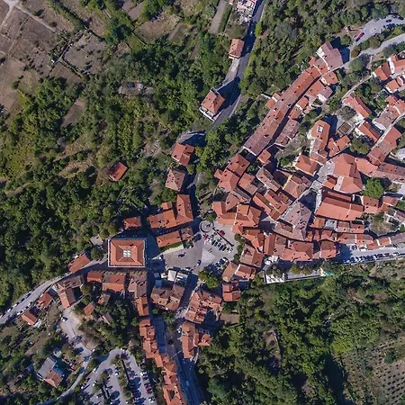 Three-bedroom In Labin Prázdninový dům
